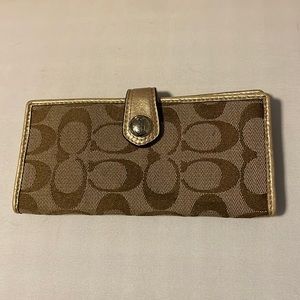 COACH wallet